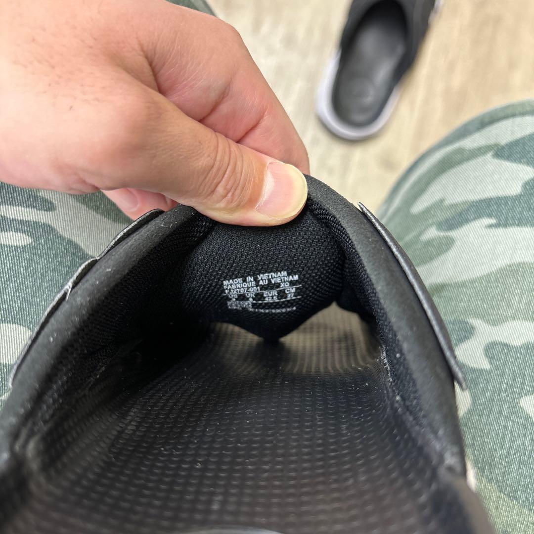 ナイキ エアモアアップテンポ スライド サンダル ブラック 27センチ