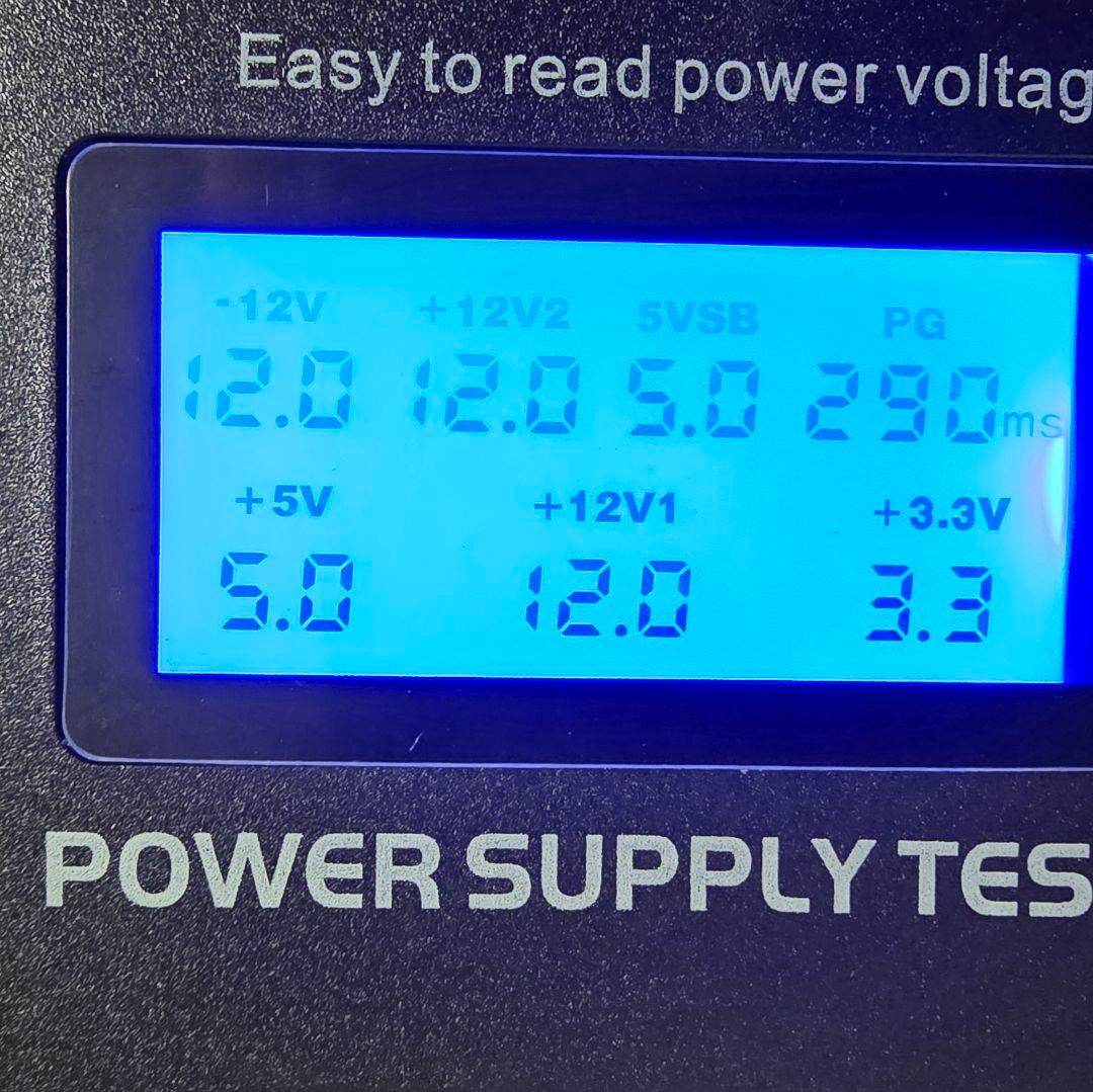 【3連休限定値下げ】TOUGHPOWER GF1 1200W 電源