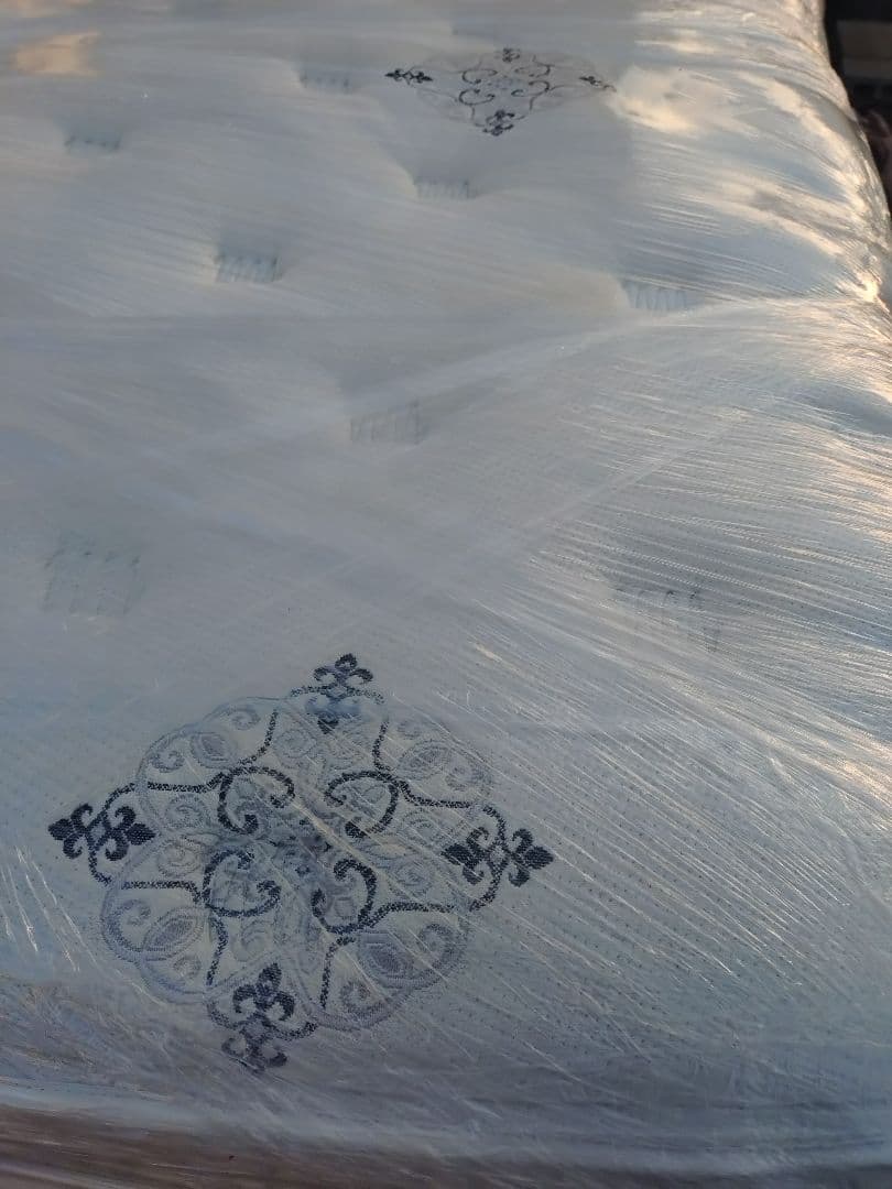 Serta Posturepedic Crown Jewel ガーナイト