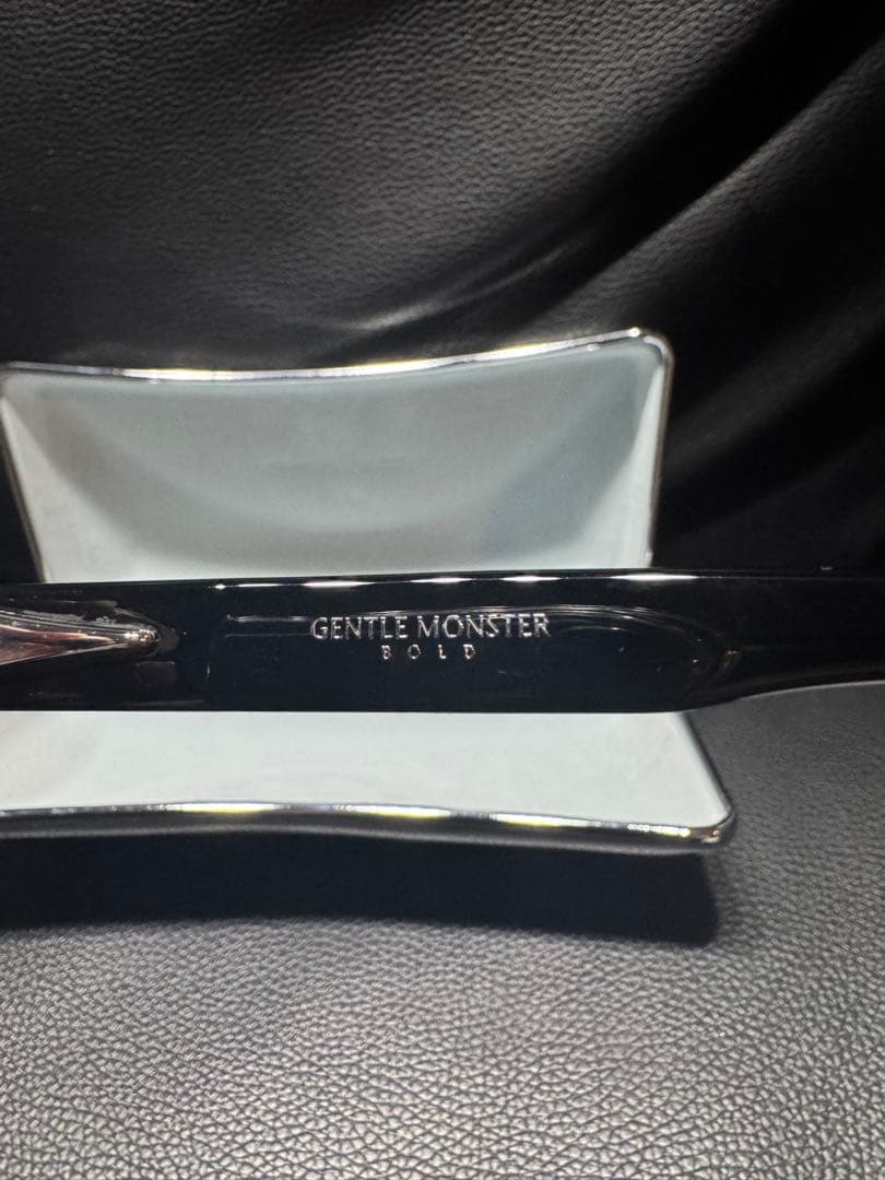 ジェントルモンスター ojo 01 gentle monster