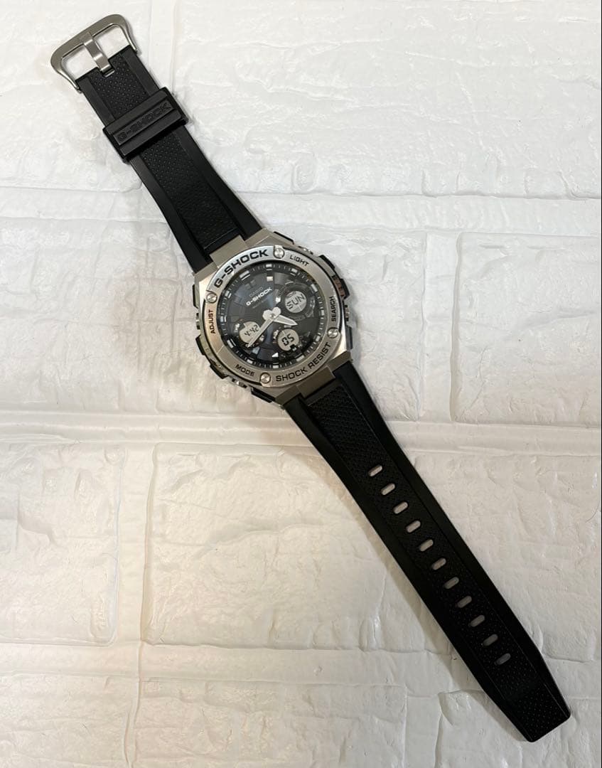 国内正規品 カシオ Gショック5444 GST-W110 ソーラー電波時計