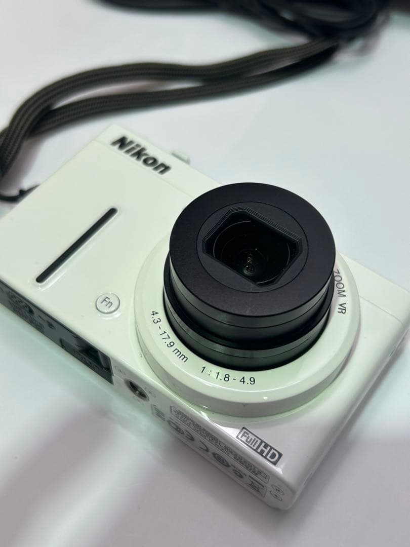 Nikon Coolpix ニコン　クールピクスP310 デジタルカメラ