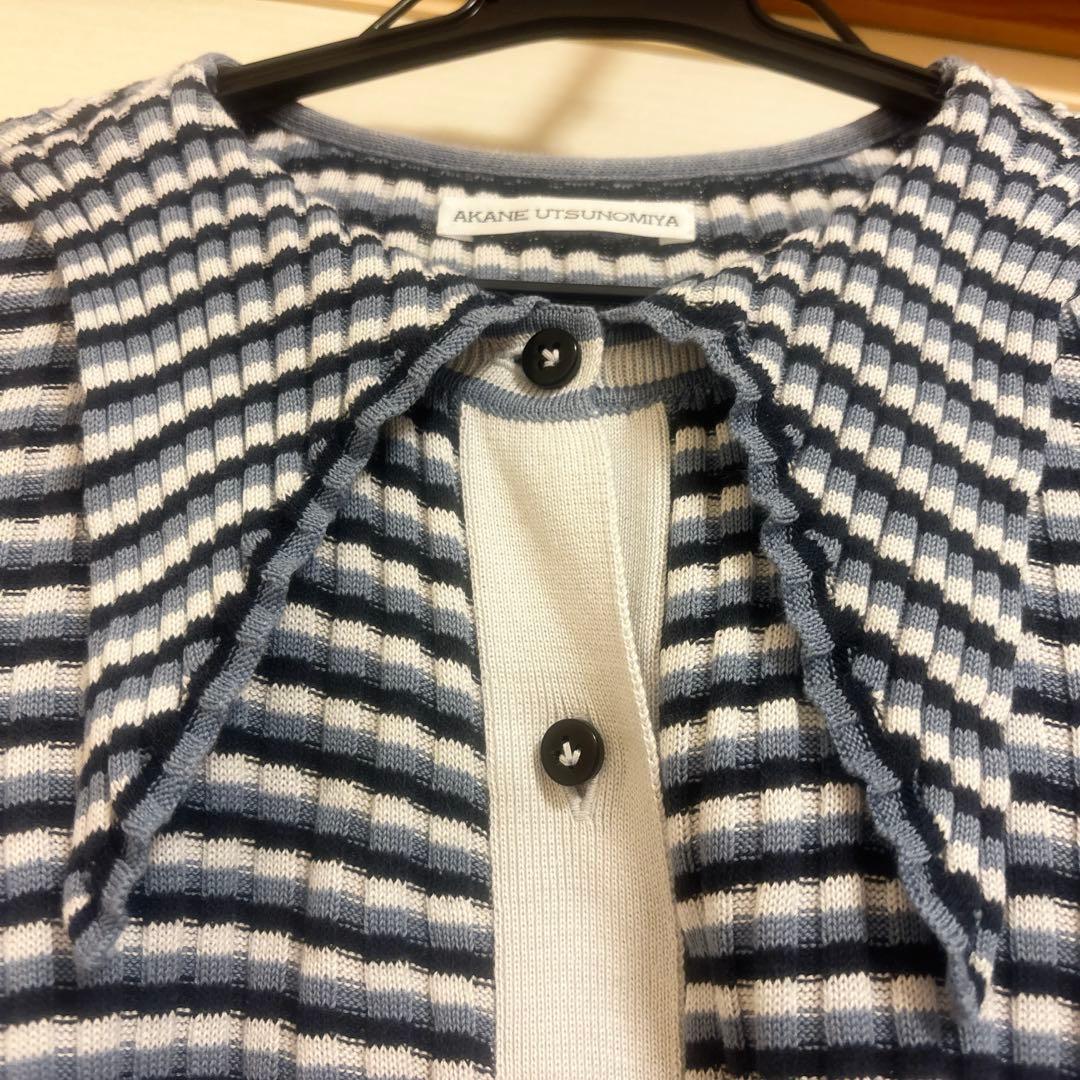 sua　AKANE UTSUNOMIYA襟付きニットカーディガン