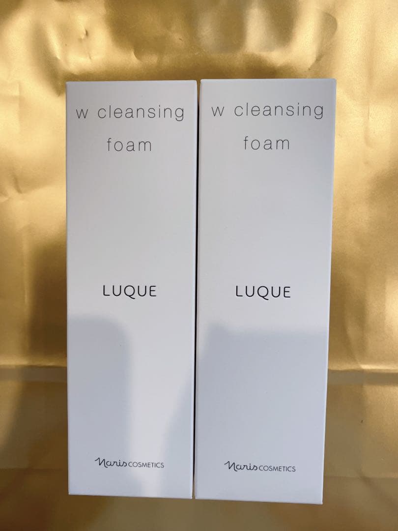 pecoダブルクレンジングフォーム2本、ローション2、クリームインミルク、