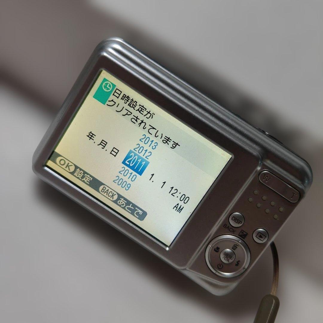 FUJIFILM FINEPIX AV210 単3電池 デジタルカメラ