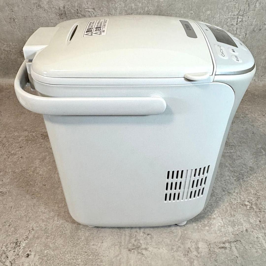 【良品】タイガー　IHホームベーカリー 家庭用　KBD-X100