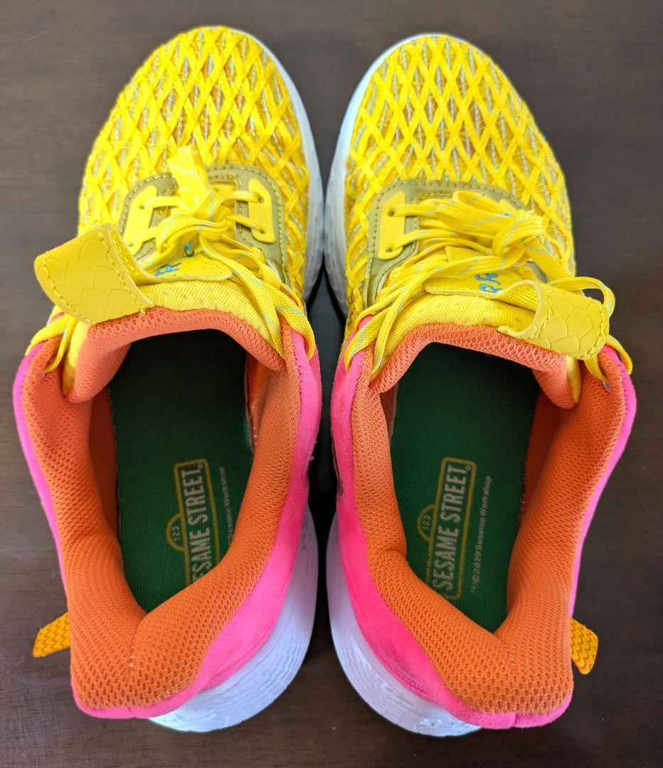 アンダーアーマー　カリー フロー 9 セサミストリート　27.5cm