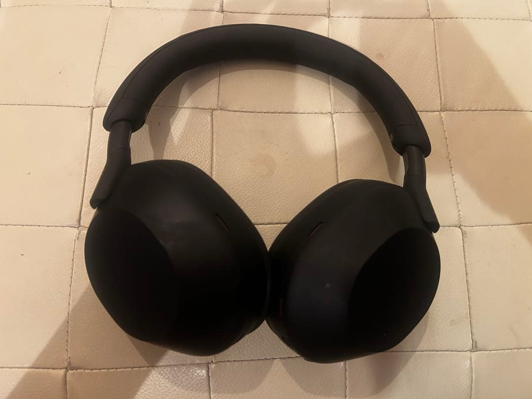 ヘッドホン SONY wh-1000xm5