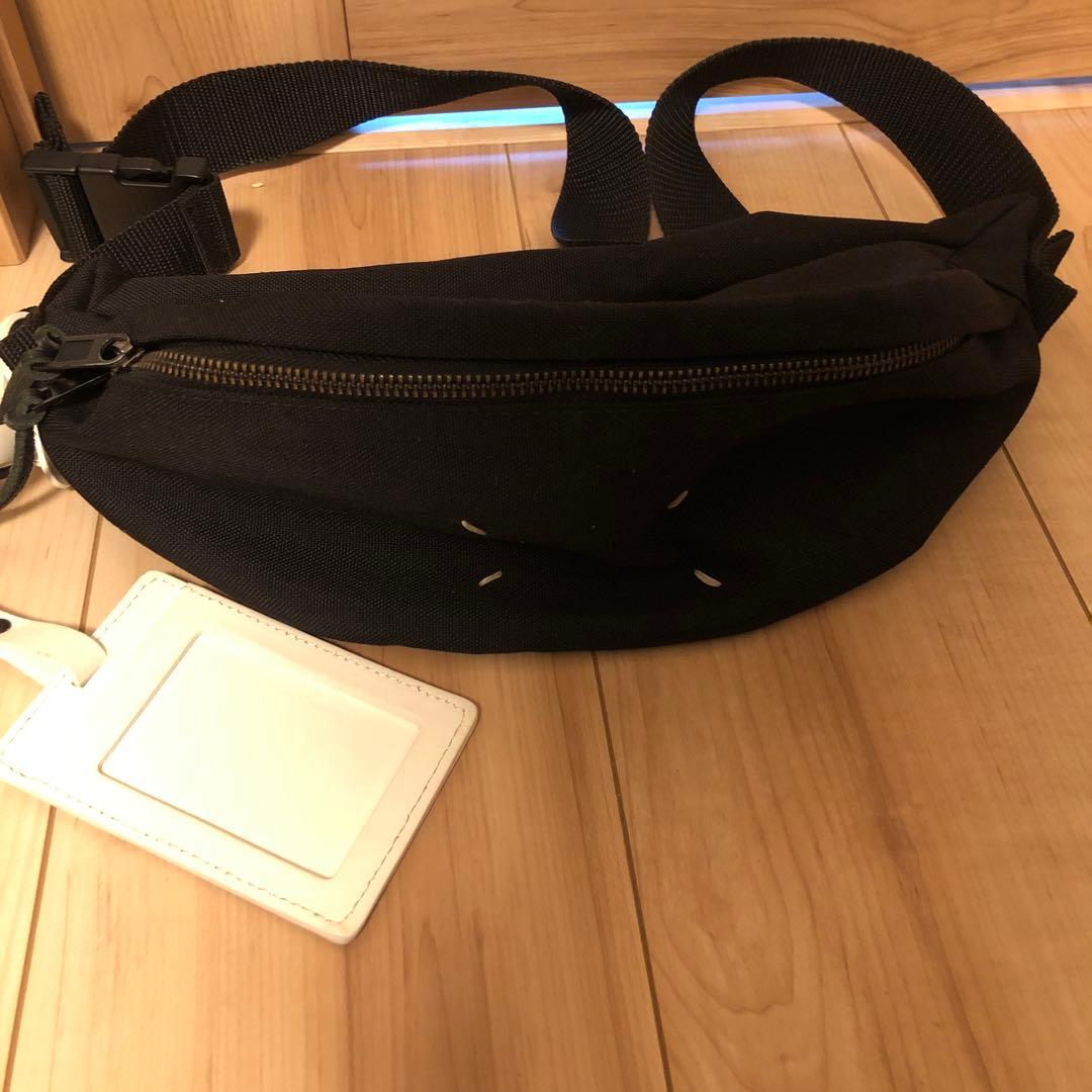 【Maison Margiela】美品　メゾンマルジェラ ボディバッグ 黒