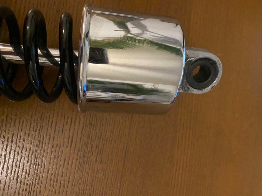 Z400FX取外し　SHOWA リアサスペンション　リアサス