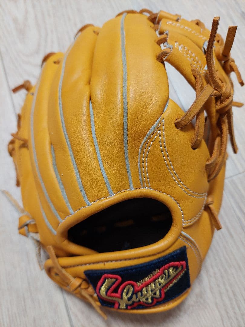 Slugger 軟式少年用グローブ