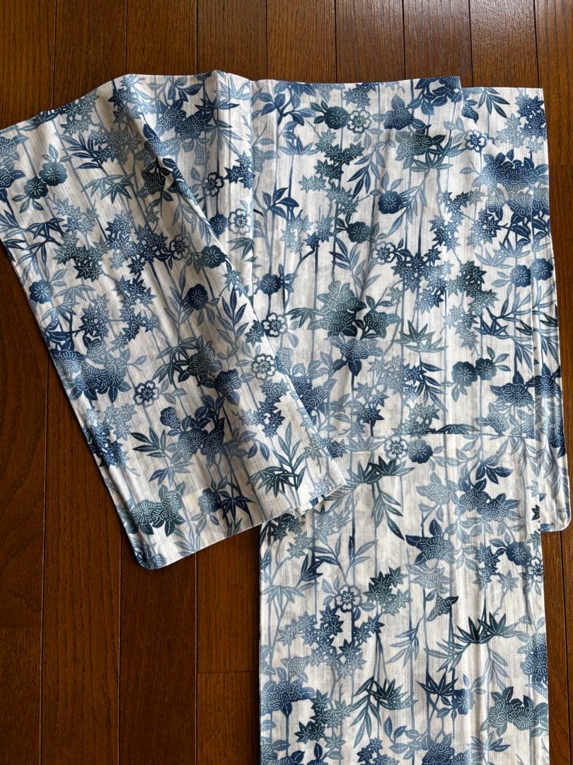 着物ユーザー必見‼️ 美品‼️綿麻浴衣　お誂え　白×藍色