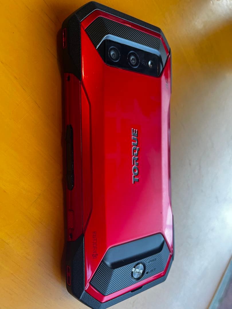 TORQUE スマートフォン レッド 本体