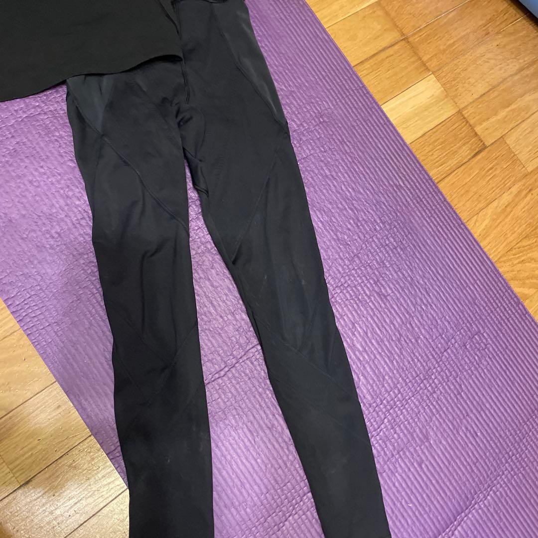 Rintosull ピラティスウェア Mサイズ 上下&新品ソックス　セット