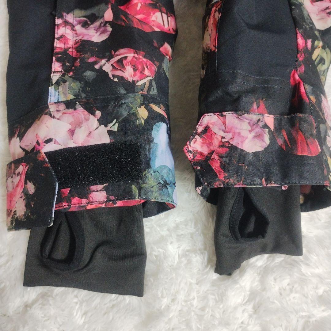 【未使用級】ROXY　スノーボードウェア　スキー　薔薇　ウィンタースポーツ　黒