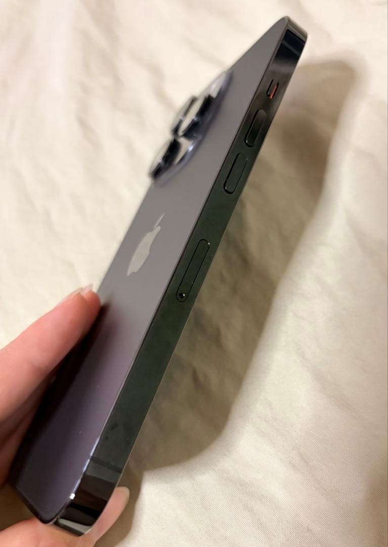 【美品】iPhone14Pro 256GB（スペースブラック）SIMフリー