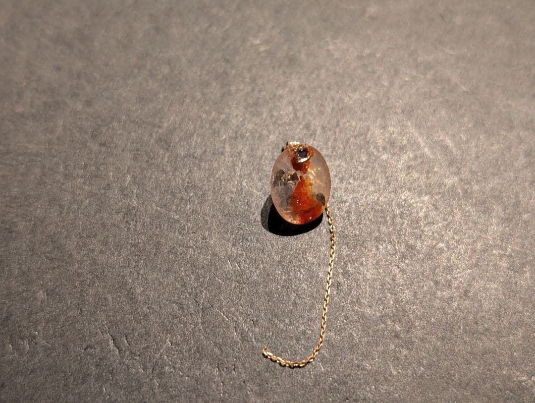 MONAKA Jewellery　モナカ　フラットピアス　錦鯉