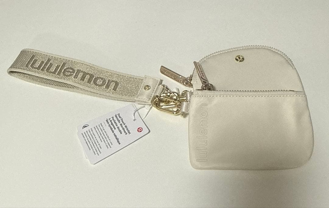 LULULEMON ポーチ　ストラップ　ダブル