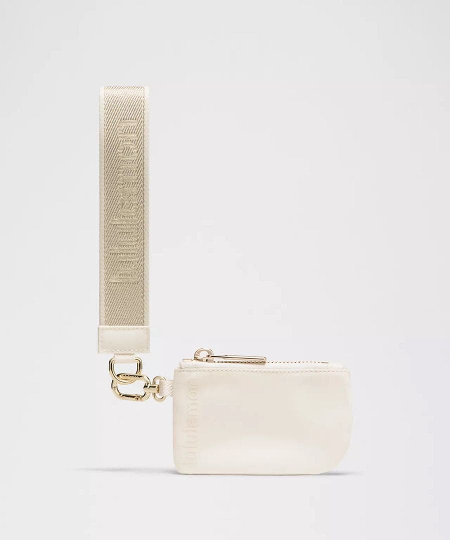 LULULEMON ポーチ　ストラップ　ダブル