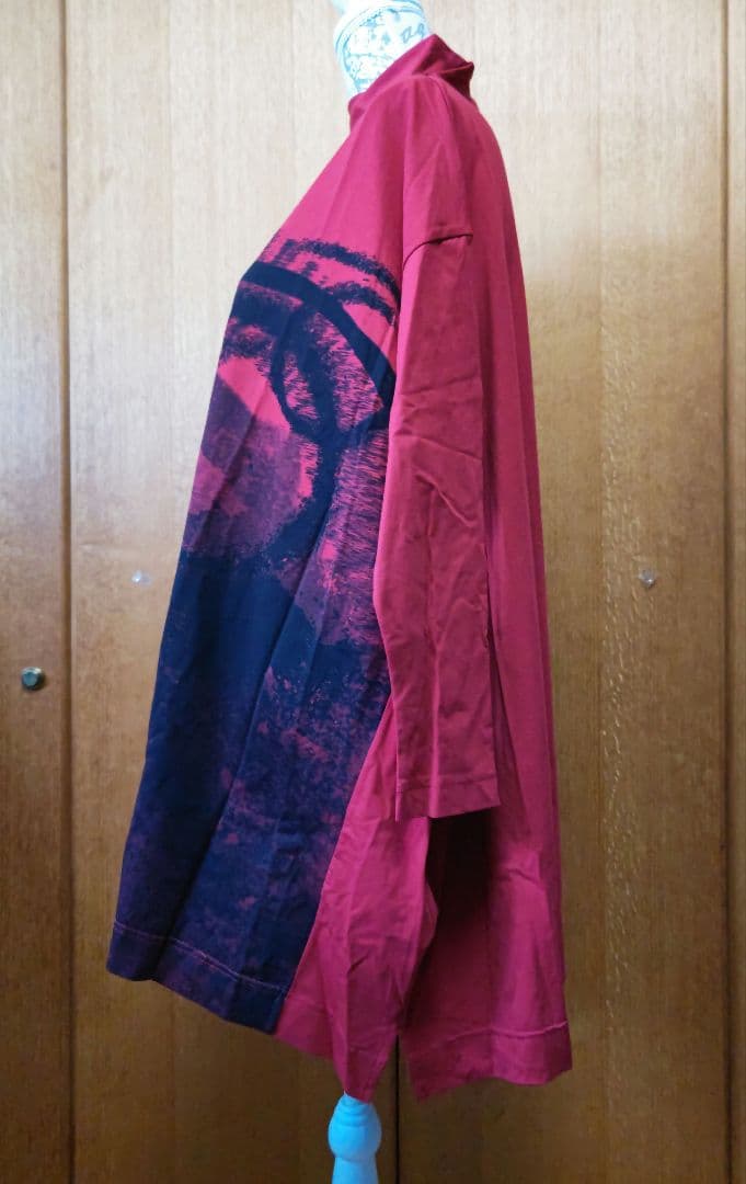 最終価格■モユル もゆる 萌■アート柄ハイネックチュニック■