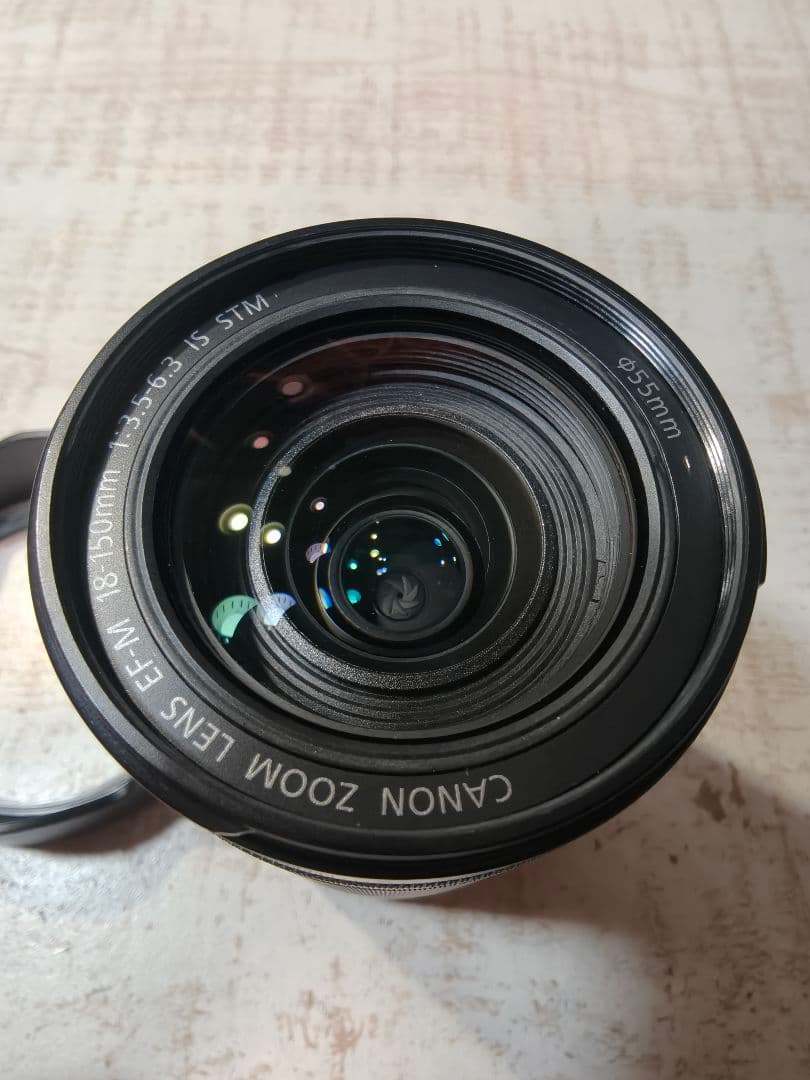Canon EF-M 18-150mm ズームレンズ