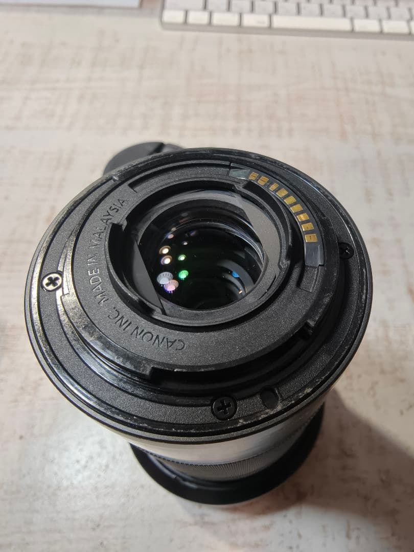 Canon EF-M 18-150mm ズームレンズ