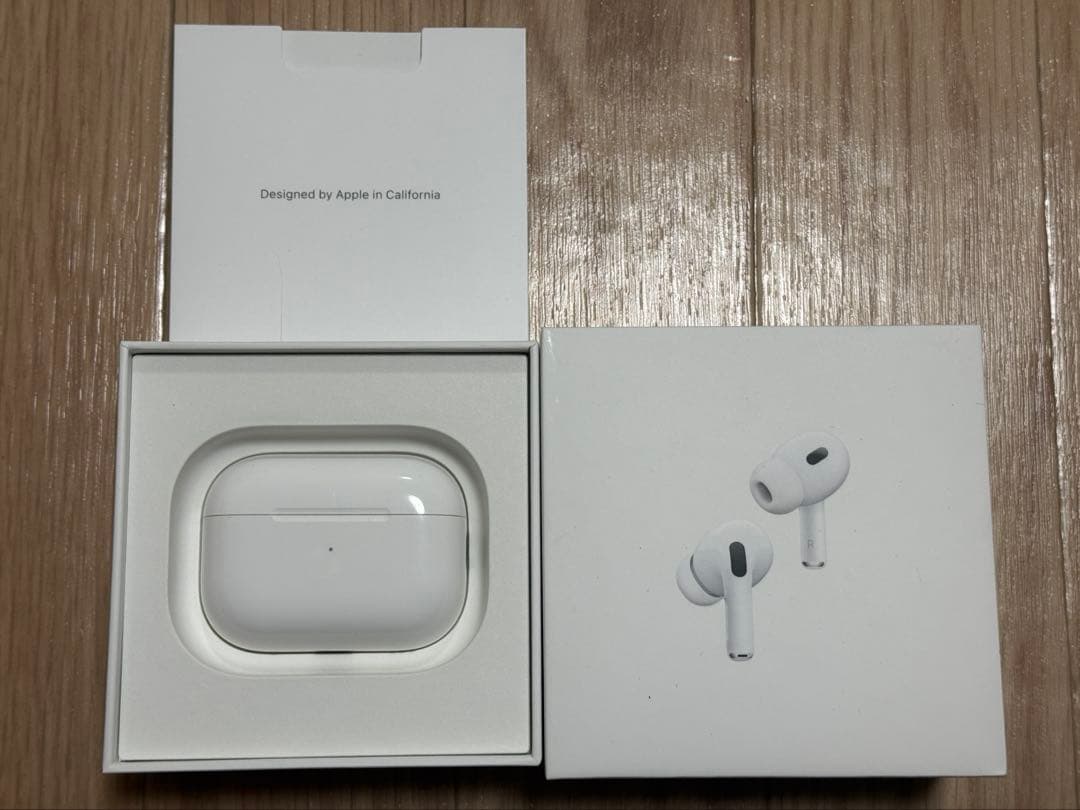 AirPods pro 2 Lightning端子