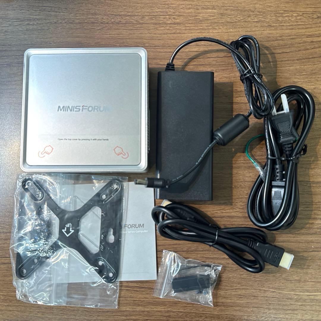 MINISFORUM NAB6 i7-12650H 32G SSD512G 中古