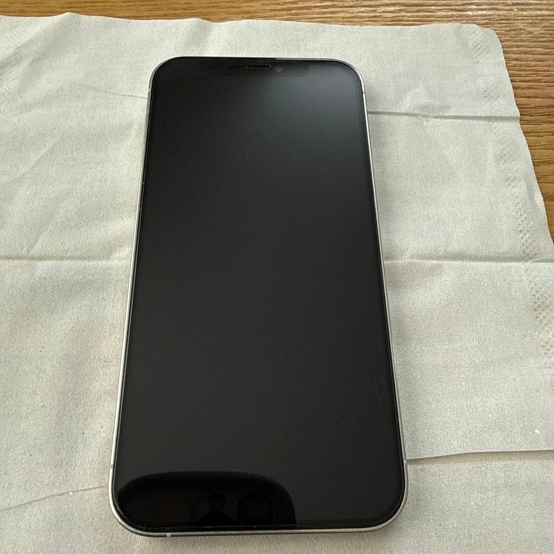 iPhone12 Pro シルバー　256GB
