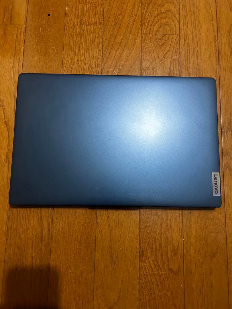 Lenovo ノートパソコン ブルー