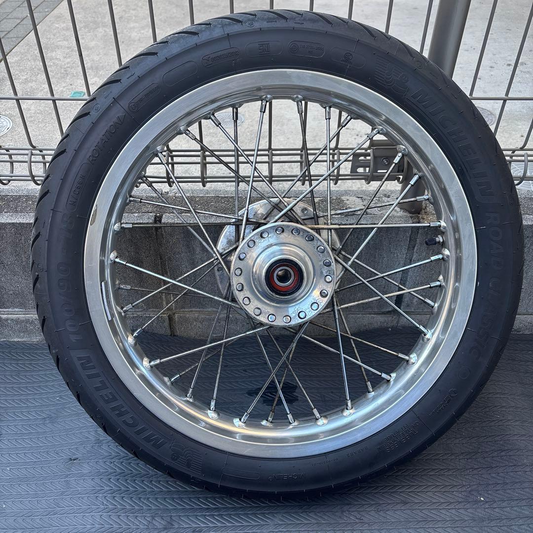 トライアンフ　空冷アルミホイール　ボンネビル　スラクストン純正