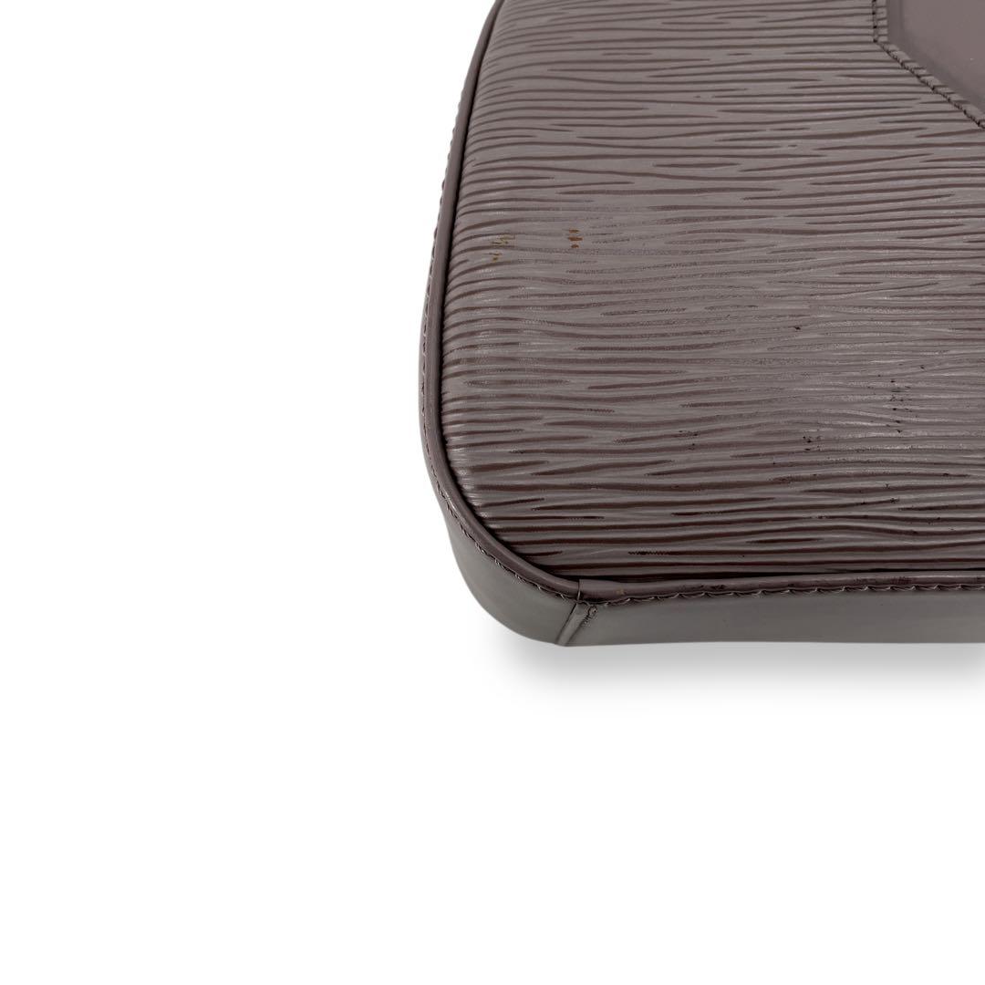 ルイヴィトン　ハンドバッグ　ジャスミン　エピ　型押しロゴ　ラベンダー　ライラック