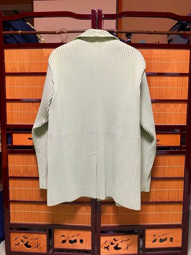 激レア❗️イッセイミヤケオムプリッセ　JADE GREEN プリーツ　ジャケット