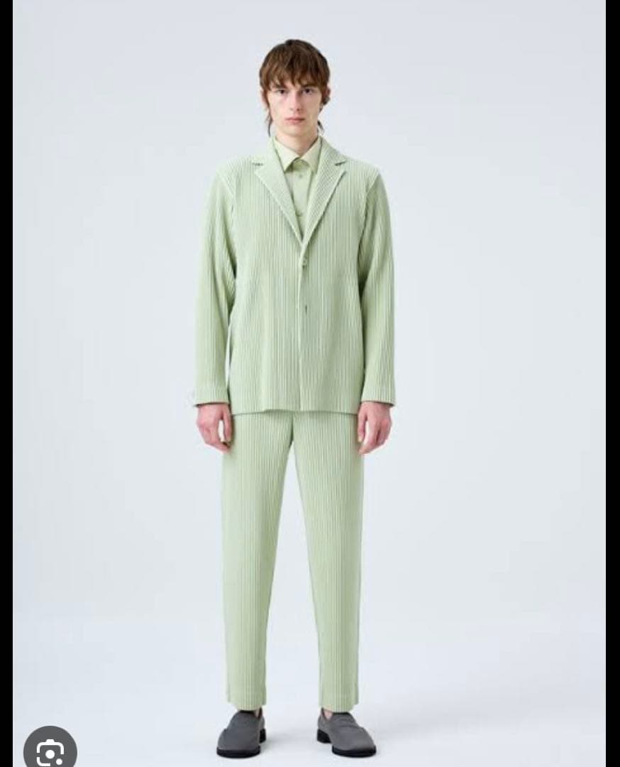 激レア❗️イッセイミヤケオムプリッセ　JADE GREEN プリーツ　ジャケット