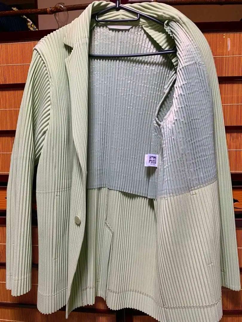 激レア❗️イッセイミヤケオムプリッセ　JADE GREEN プリーツ　ジャケット