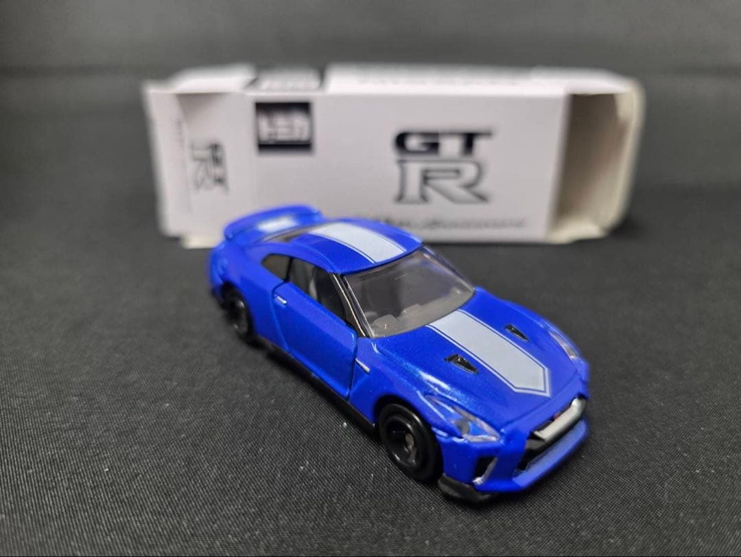 トミカ GTR50周年アニバーサリー