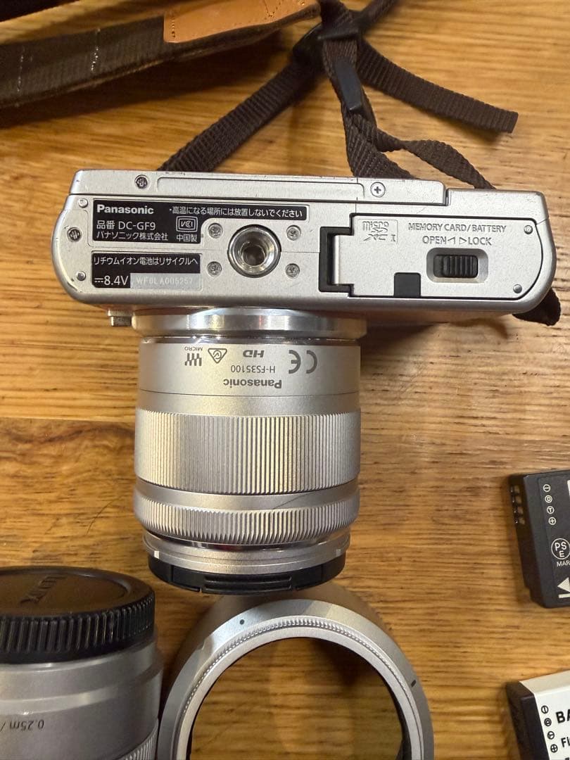 Panasonic LUMIX DC-GF9W ミラーレスカメラ