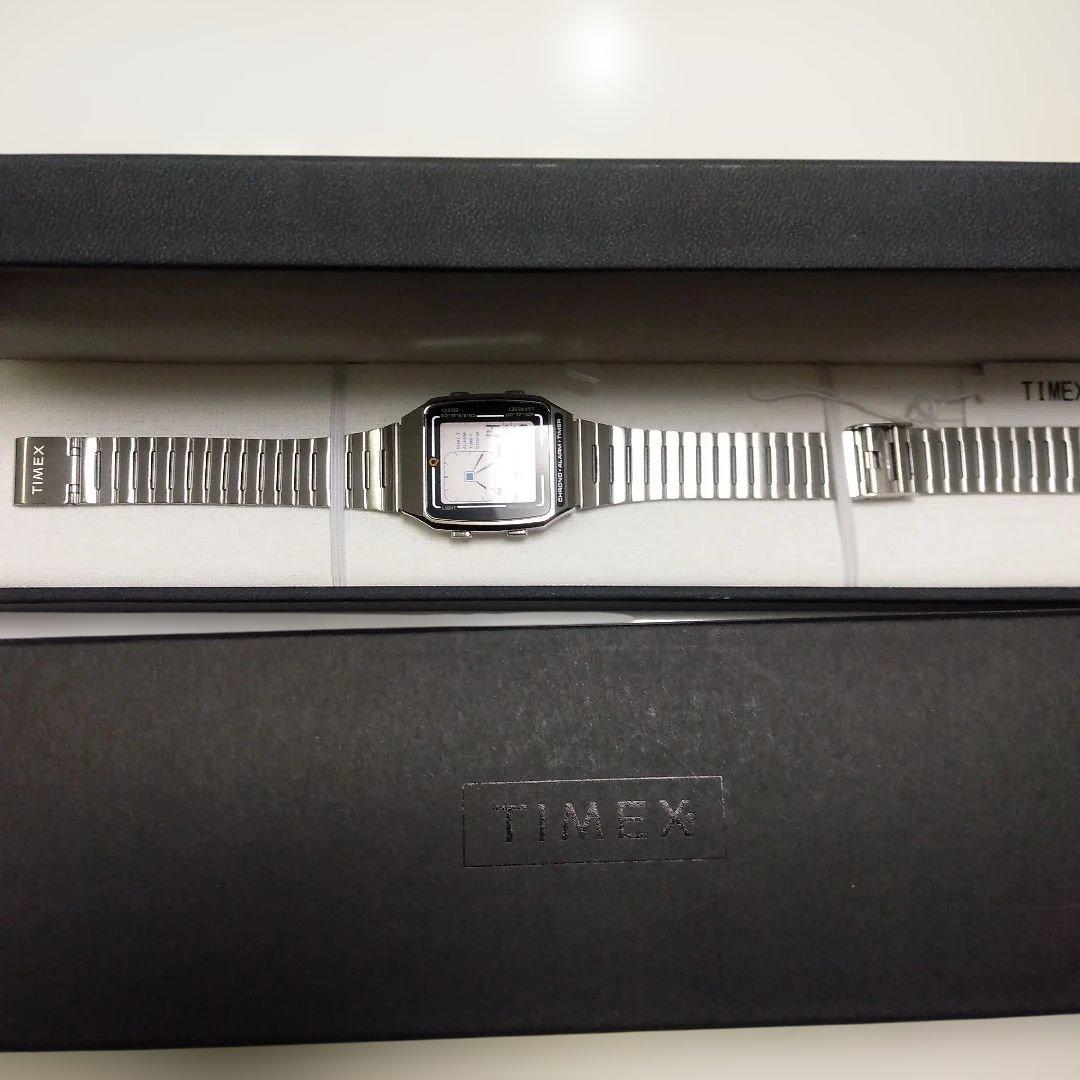 TIMEX Q リイシュー デジタル LCA TW2U72400 復刻モデル