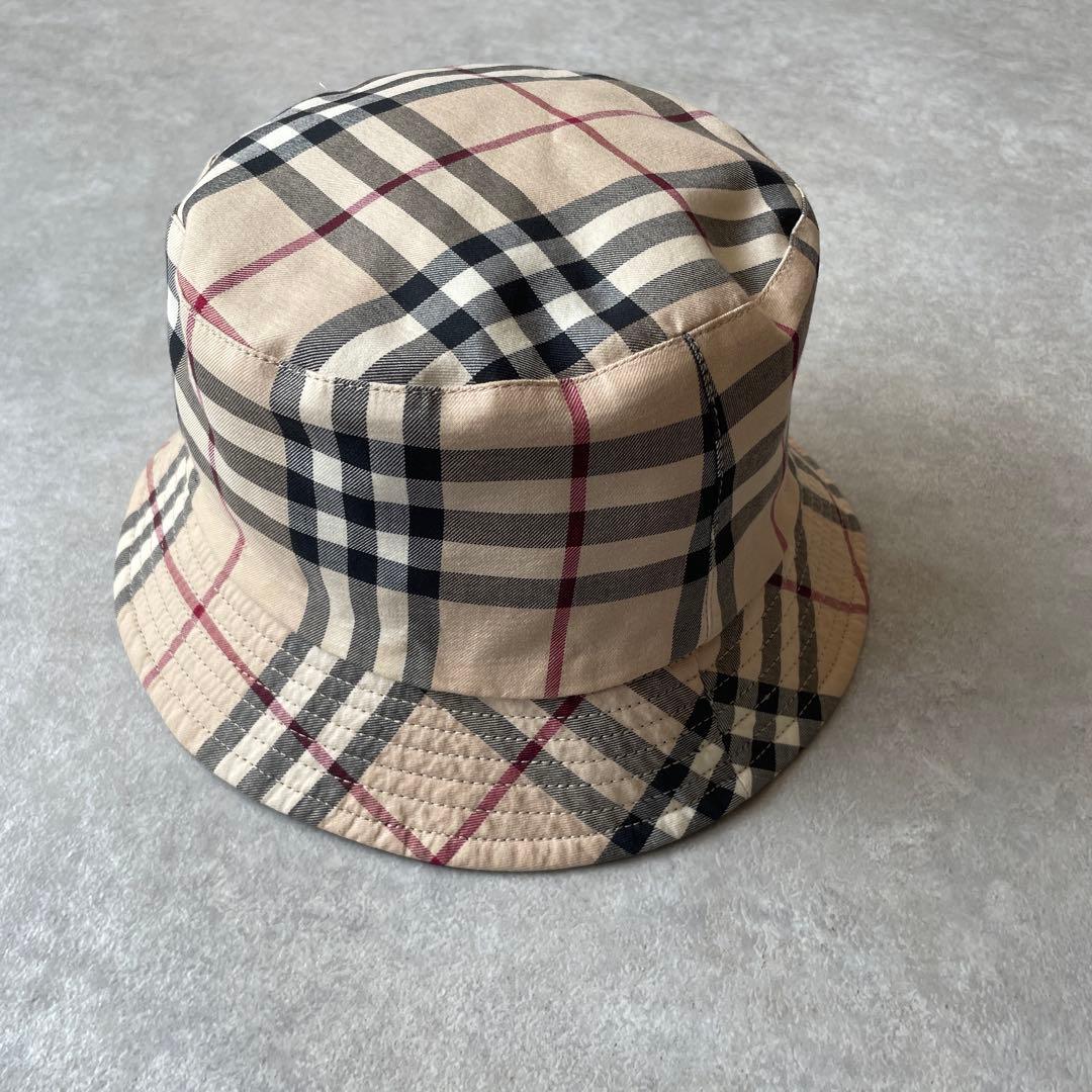 美品 バーバリー リバーシブル ノバチェック ブラック バケットハット