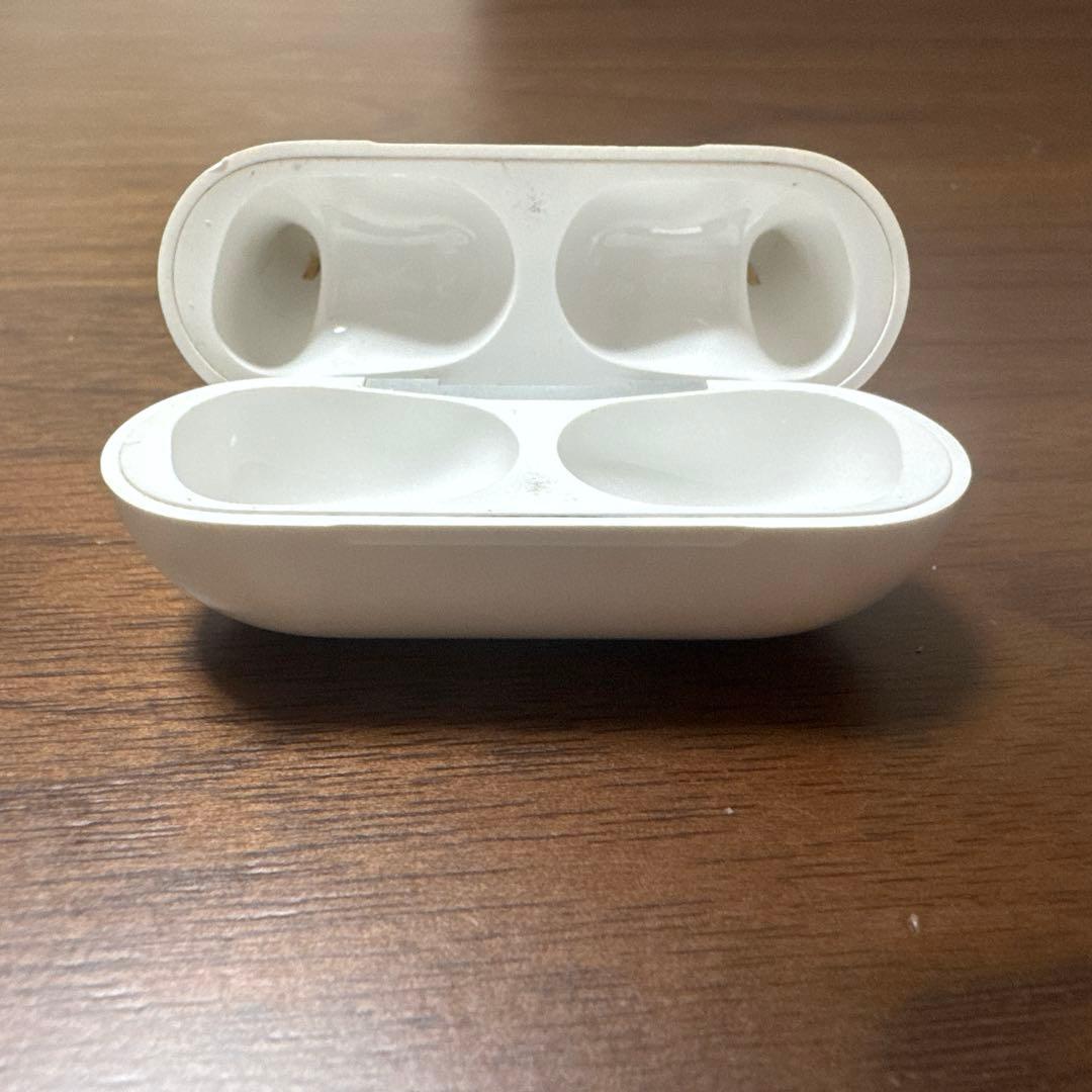 AirPods Pro（第1世代）　ノイズキャンセリング不可