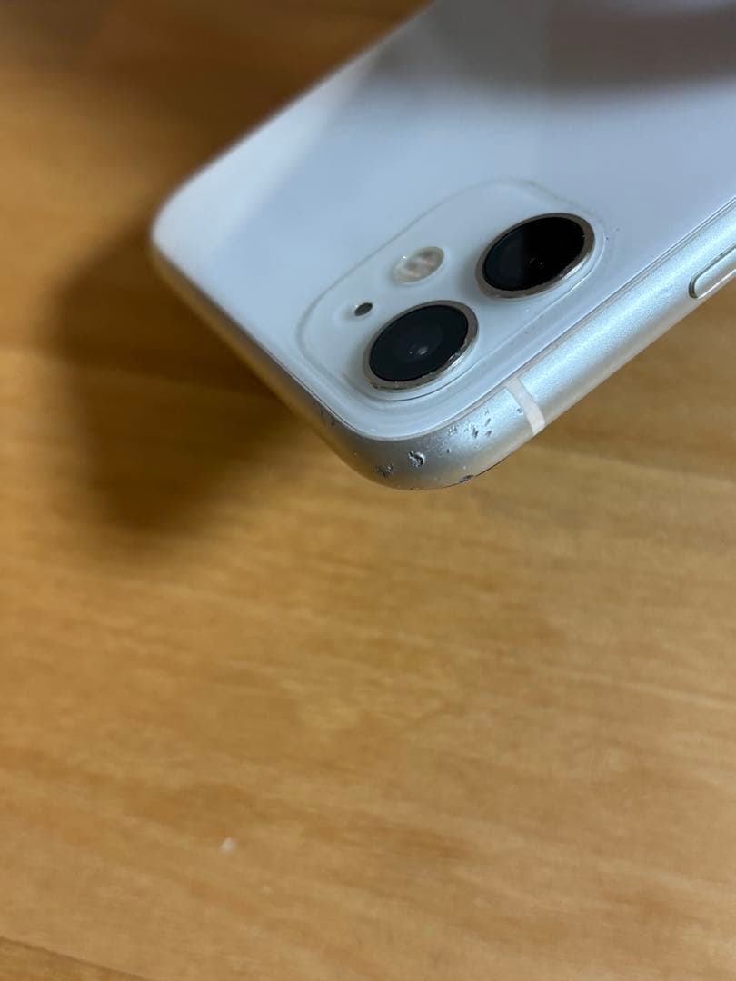 iPhone 11 ホワイト 126GB SIMフリー本体