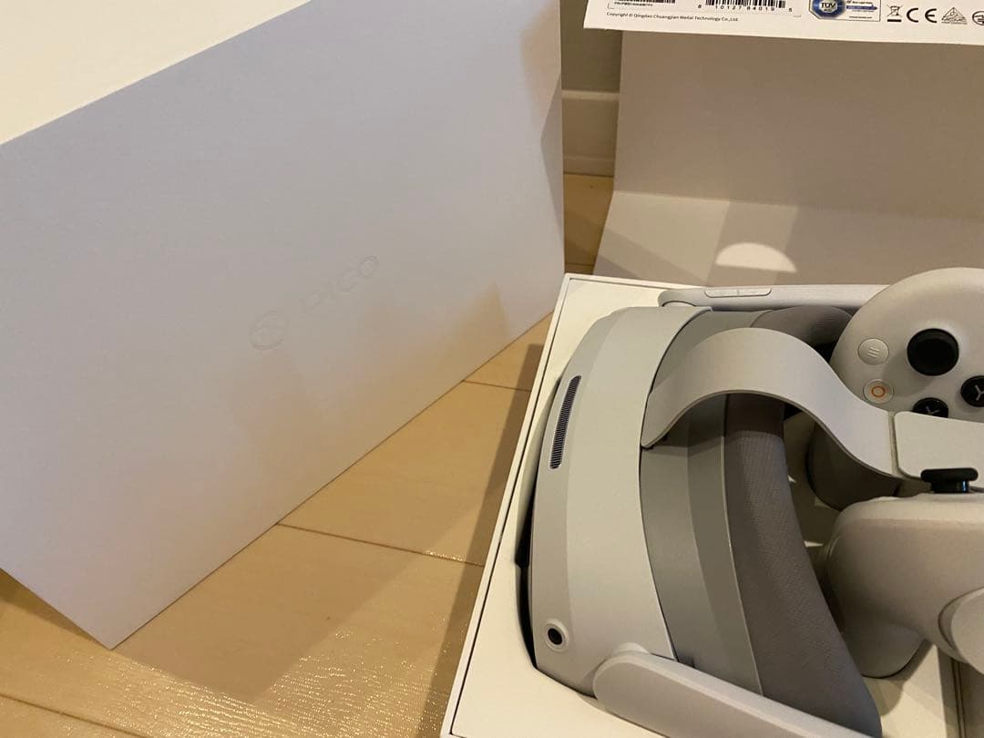 極美品 Pico 4 ultra 12GB 256GB VRヘッドセット