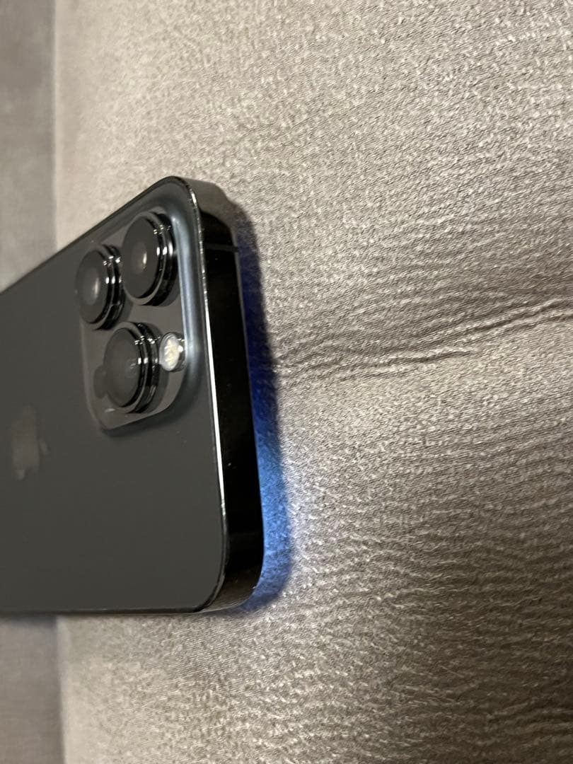 iPhone 13 pro グラファイト　1tb