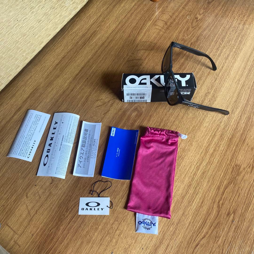 Oakley Frogskins ブラック アジアンフィット