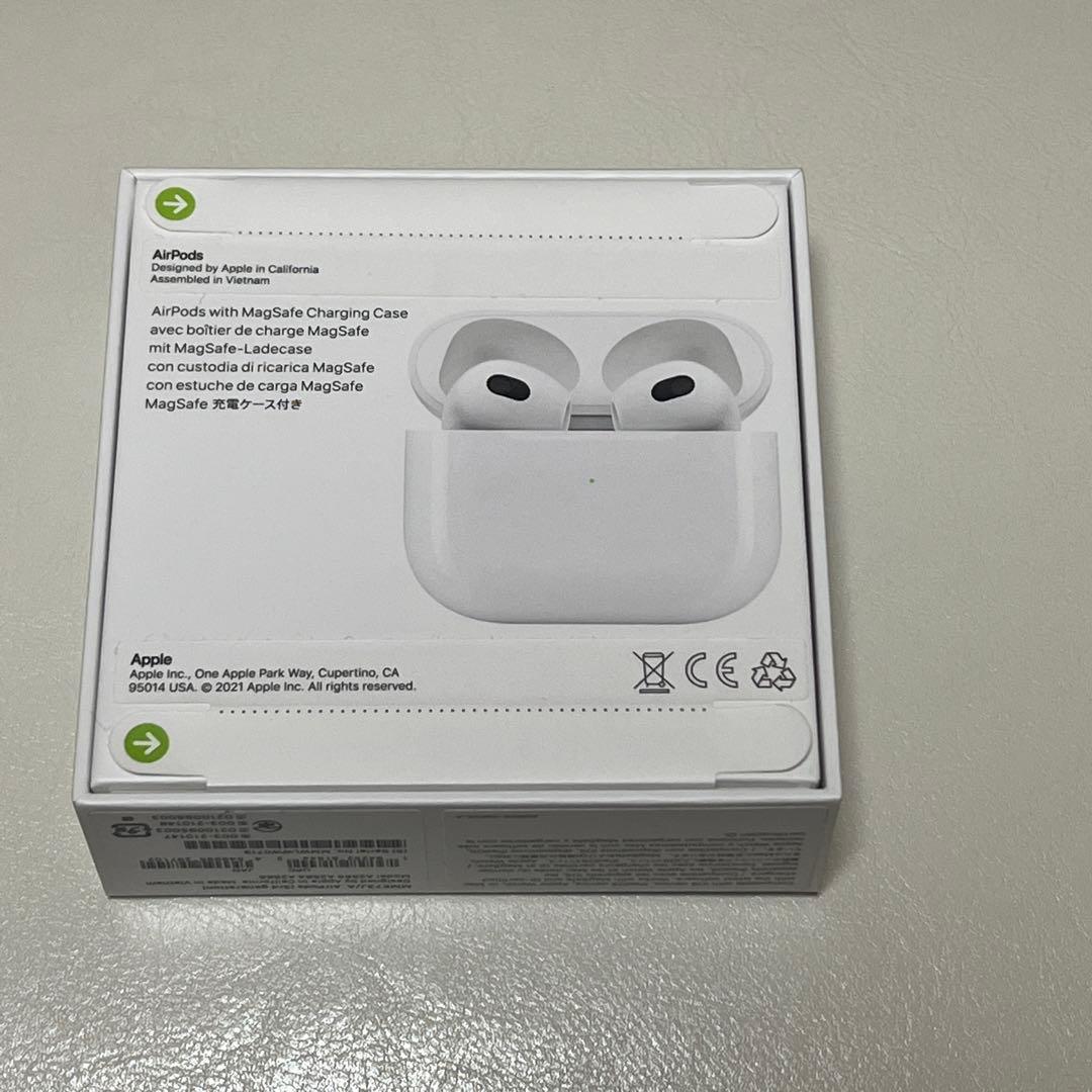 新品未開封 AirPods MagSafe充電ケース付き
