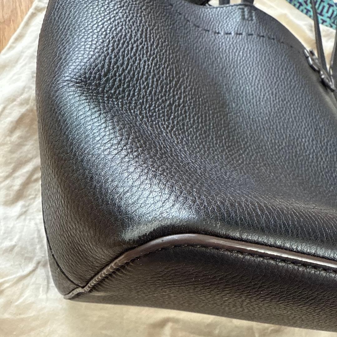 【MONOTOWN】トリーバーチ ブラックレザー トートバッグ