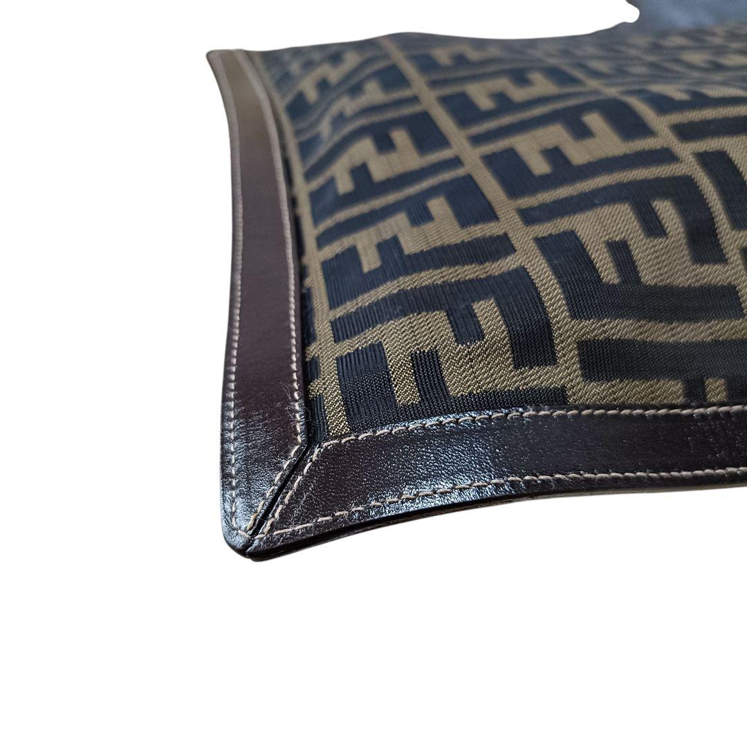 FENDI フェンデ クラッチバッグ ズッカ柄 キャンバス×レザー