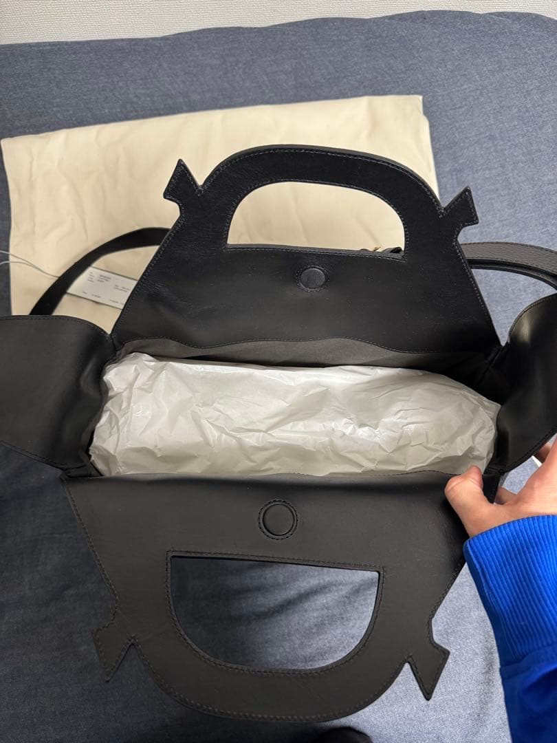 ベ*ン様 MASU 26ss TRUFFE BAG ブラック