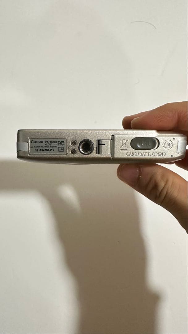 Canon IXY 210F デジタルカメラ