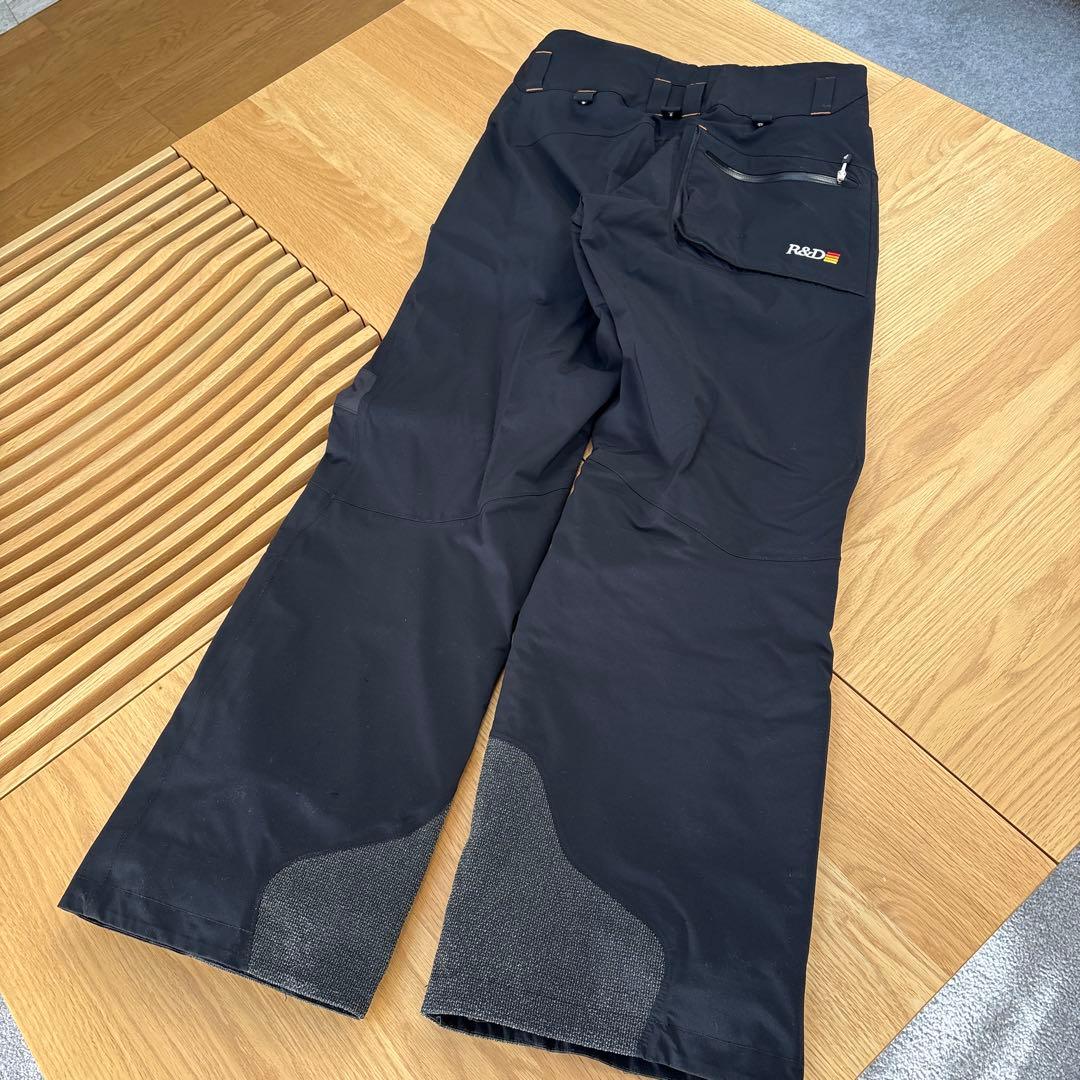 peak performance スキーパンツ　メンズXS